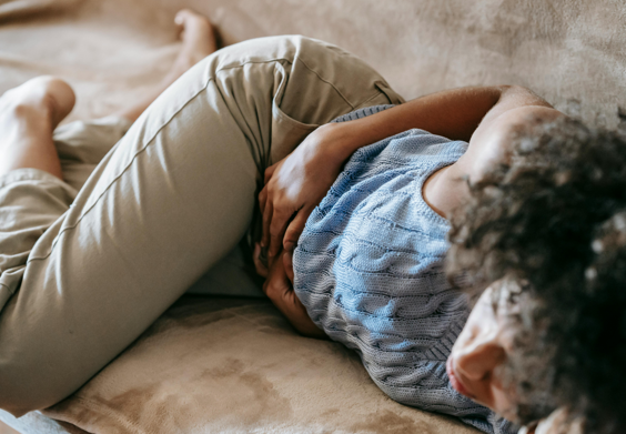 Soothe Menstrual Pain Naturally: How Guava Leaves Relieve Period Cramps