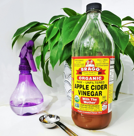 Apple Cider Vinegar: Uses, How It Works, and What Science Says